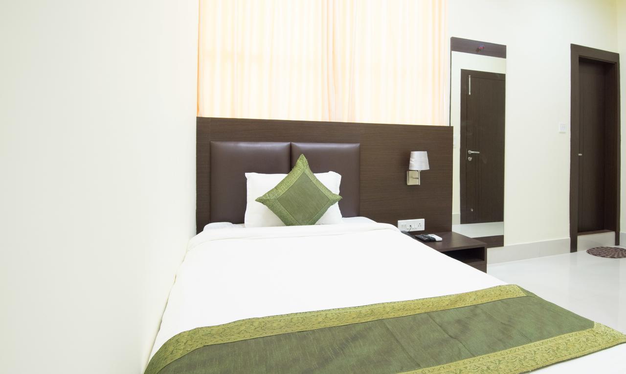 Treebo King'S Court Chandrasekharpur Bhubaneswar Ngoại thất bức ảnh
