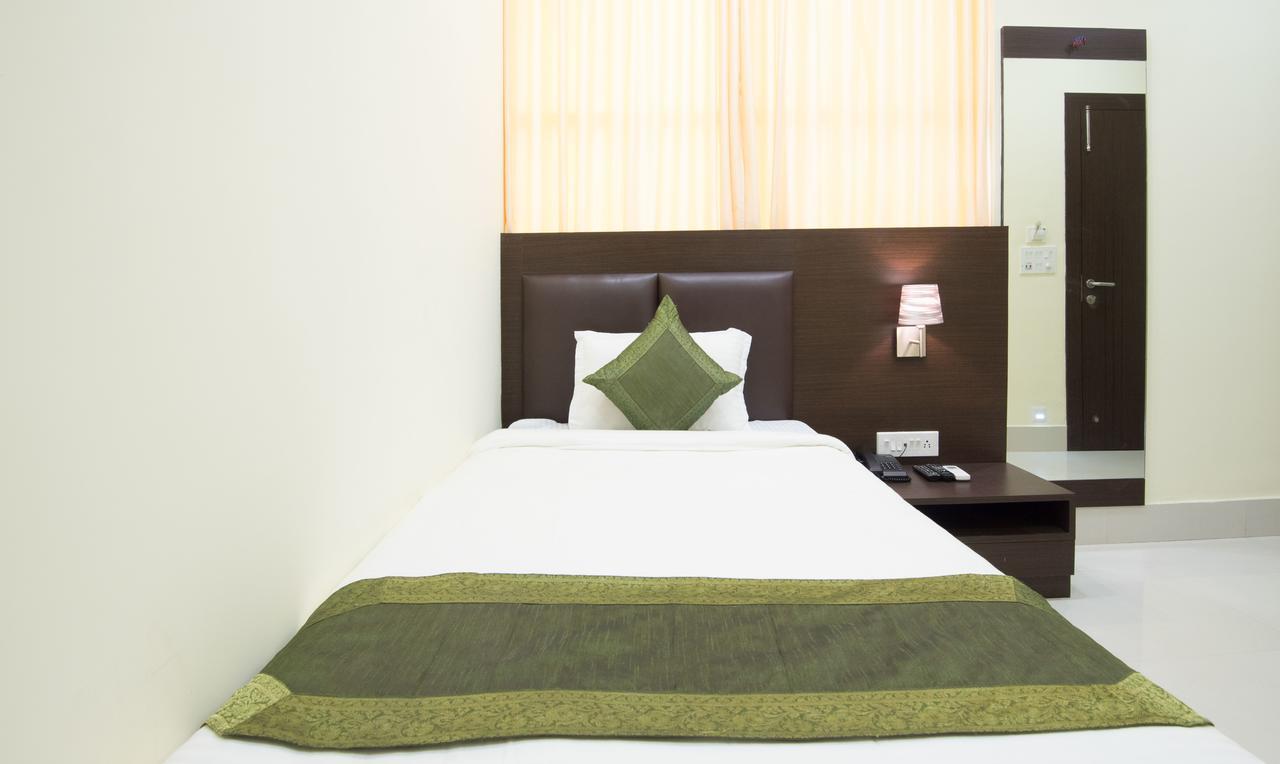 Treebo King'S Court Chandrasekharpur Bhubaneswar Ngoại thất bức ảnh
