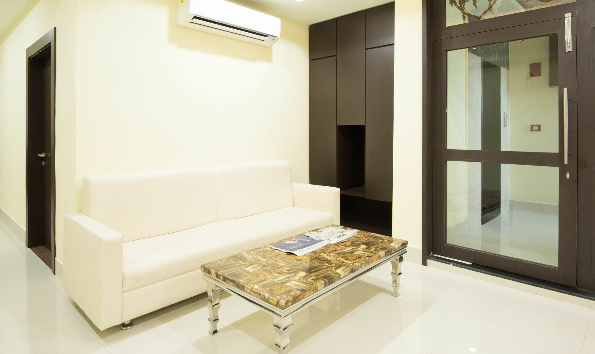 Treebo King'S Court Chandrasekharpur Bhubaneswar Ngoại thất bức ảnh