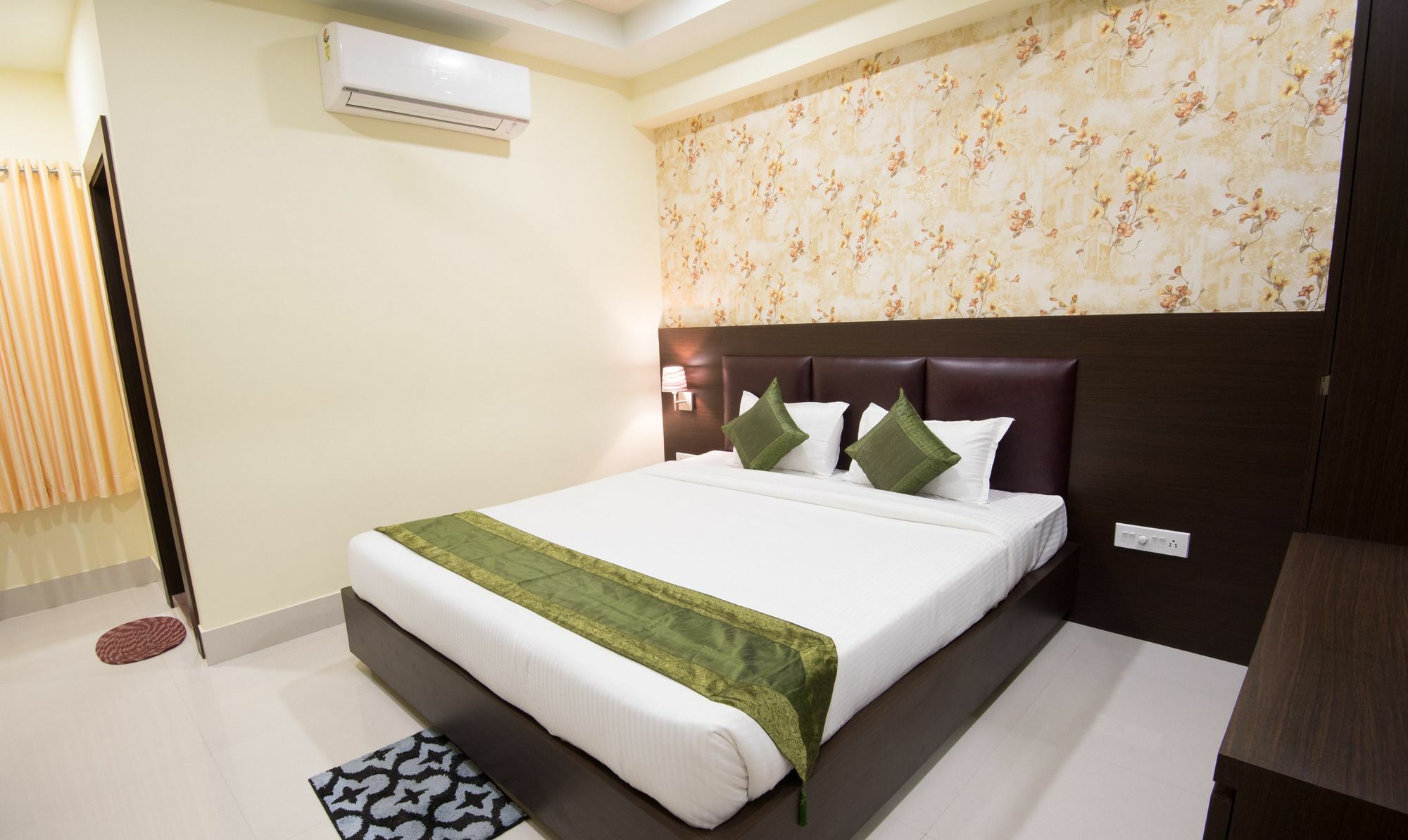 Treebo King'S Court Chandrasekharpur Bhubaneswar Ngoại thất bức ảnh